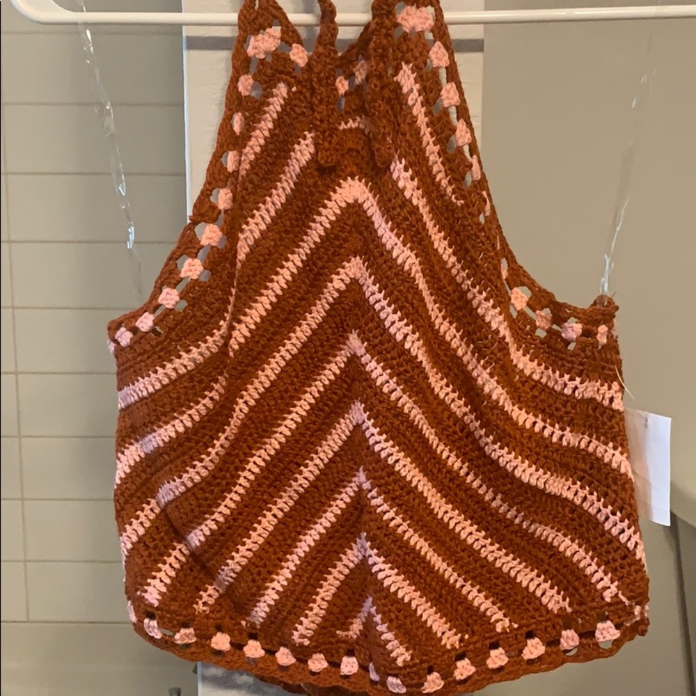Halter crop top